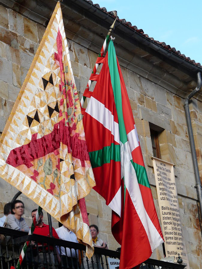 Bandera alardea